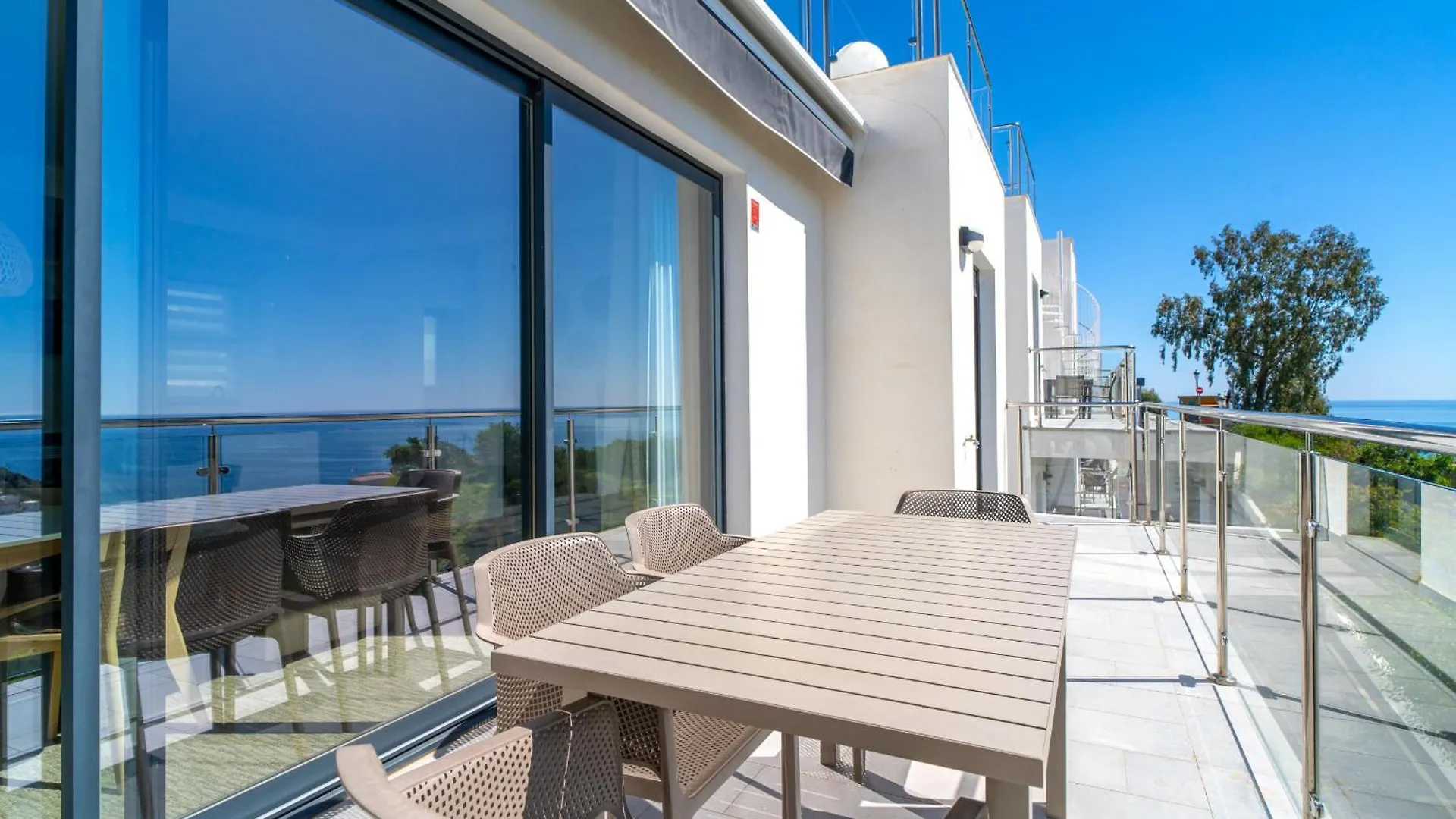 Penthouse Balcon Del Mar 123 By Casasol Apartamento Nerja 0*,  Espanha